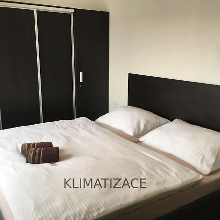 Hotel Jordanek Opocno Luaran gambar