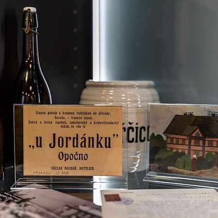 Hotel Jordanek Opocno Luaran gambar